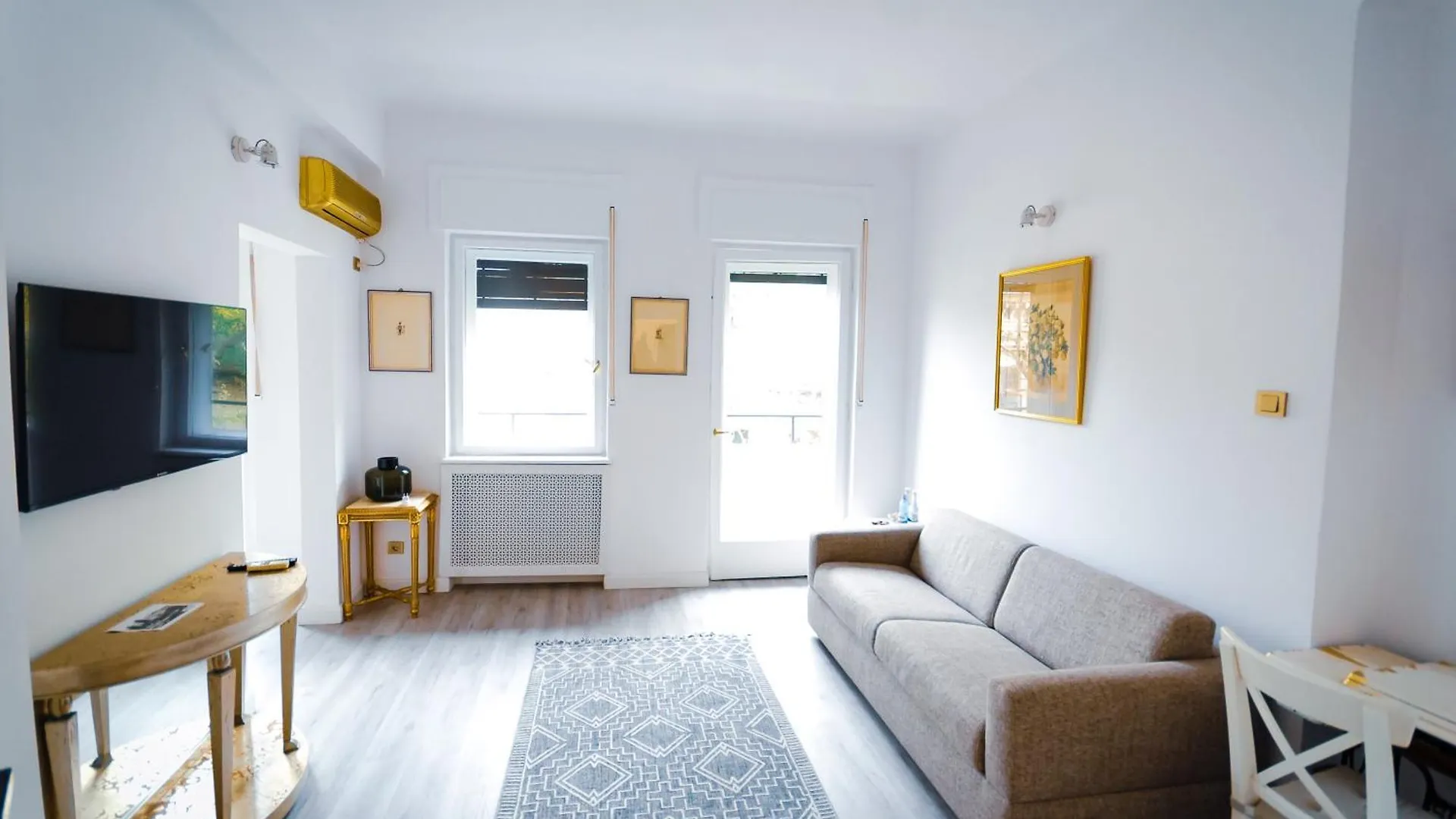 Art Boutique Residence Bucharest 0*,